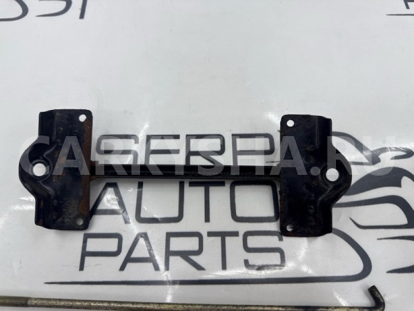 Крепление аккумулятора Mitsubishi Lancer 9 CS3W Mitsubishi Lancer 