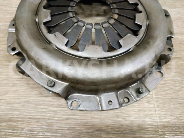 Корзина сцепления Nissan Primera 