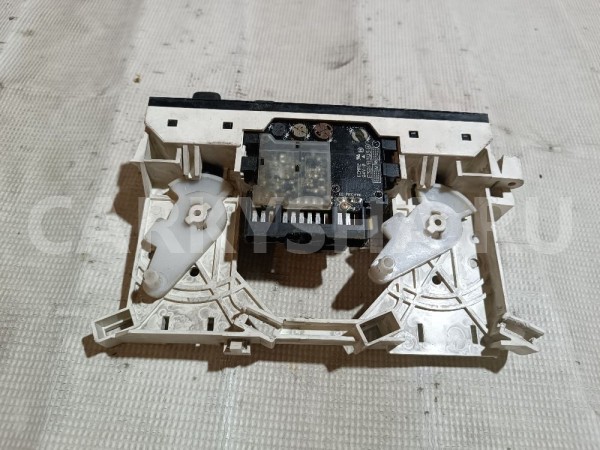 Блок управления отопителем Mitsubishi Dingo 