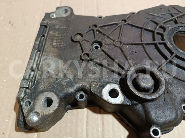 Крышка двигателя передняя Ssang Yong Korando оригинальный номер 6710150201