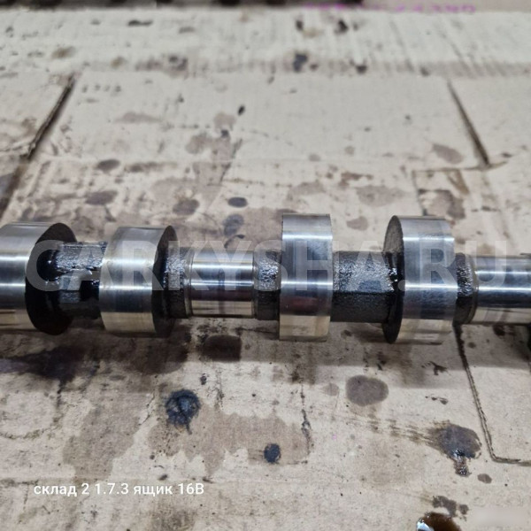 Распредвалы пара Toyota 2zr fe Toyota Auris 