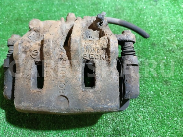 Суппорт тормозной передний левый Ssang Yong Rexton 