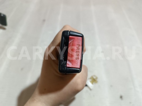 Ответная часть ремня безопасности Ssang Yong Rexton 