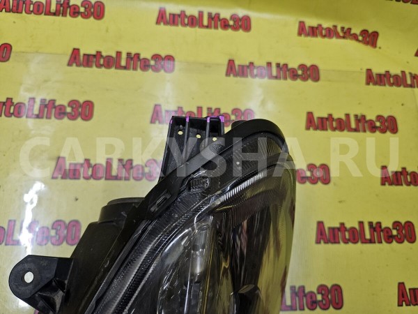 Фара левая Nissan Almera 