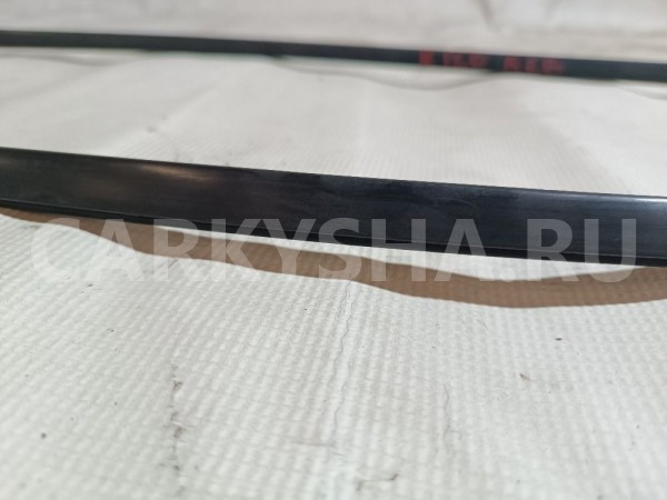 Молдинг крыши (лев/прав) Toyota Corolla 
