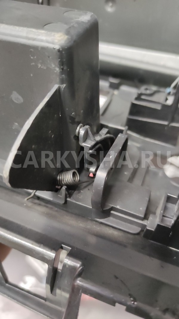 Консоль дефлектор Ситроен Citroen C4 I Citroen C4 оригинальный номер 9646338277