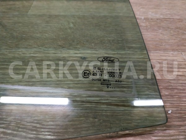 Стекло двери задней правой Ford Mondeo оригинальный номер 1303630