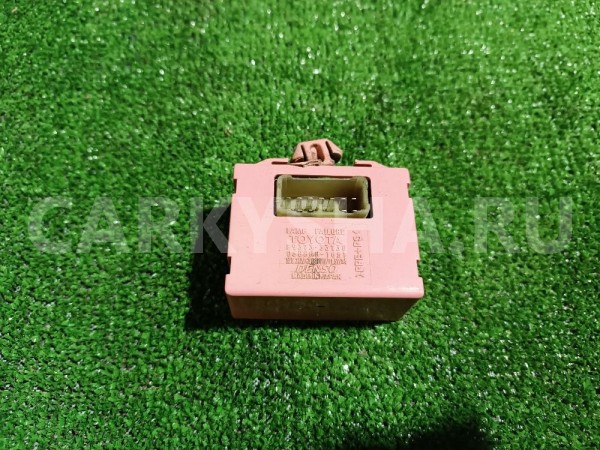 Блок электронный Toyota Windom 