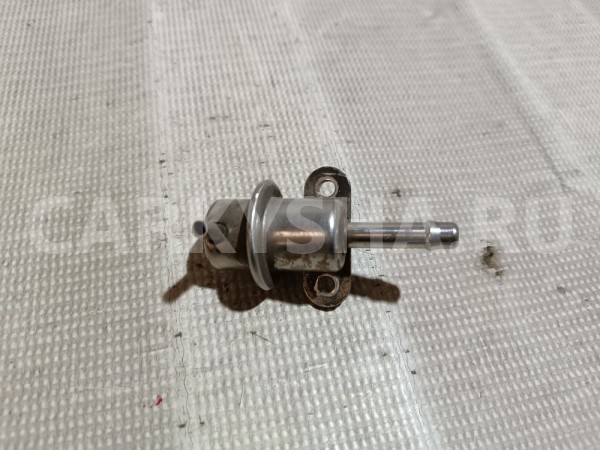 Регулятор давления топлива Nissan Primera 