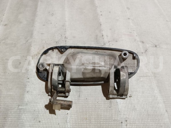 Ручка двери задней наружная правая Mitsubishi Galant 