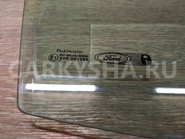 Стекло двери передней правой Ford Fusion 