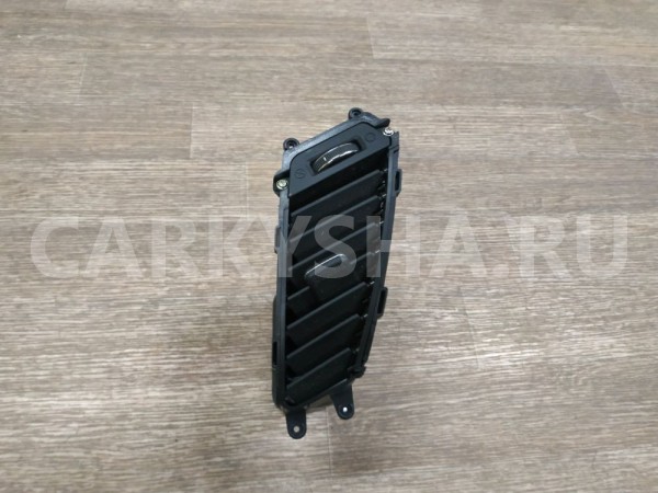 Дефлектор воздушный центральный Ssang Yong Actyon оригинальный номер 6962M34400