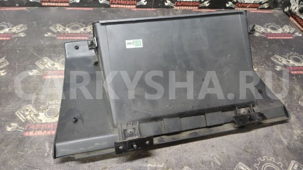 Бардачок Хендай Гетц Hyundai Getz оригинальный номер 845111C000