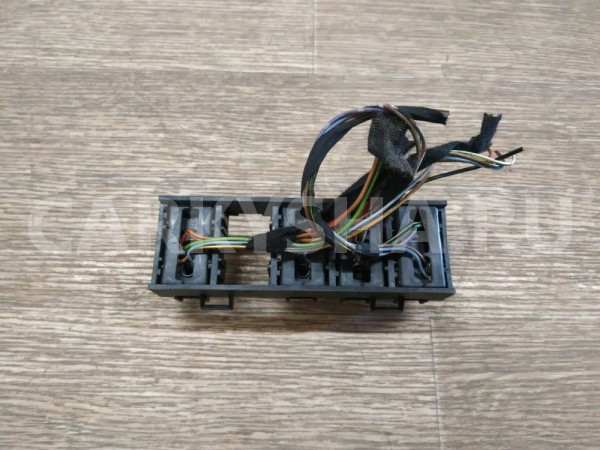 Кнопка многофункциональная Mercedes-Benz S-klasse 