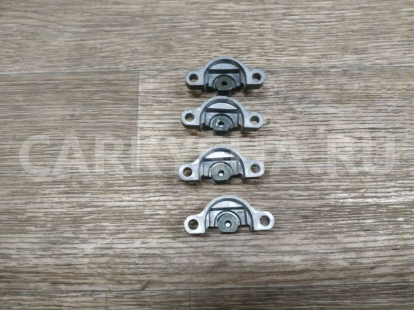 Кронштейн форсунки Nissan Presea 