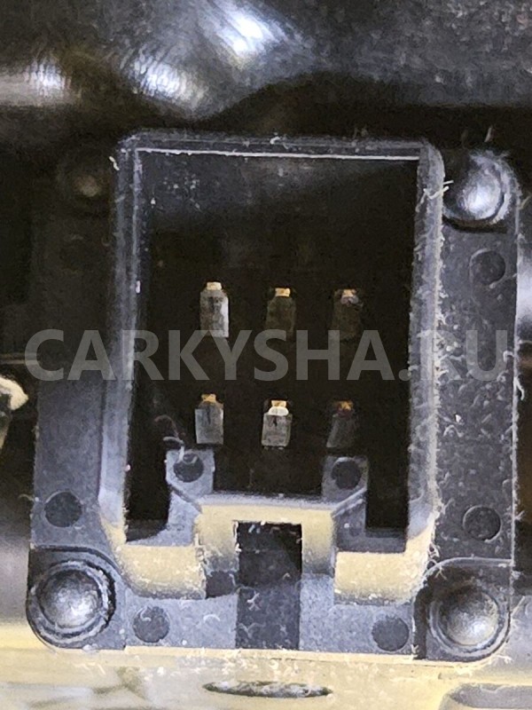 Стеклоподъемник электр. передний правый Mazda 6 