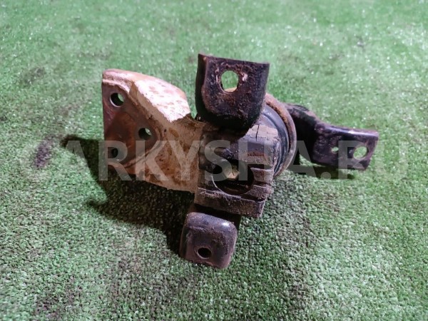 Опора двигателя правая Mitsubishi i оригинальный номер MR403666