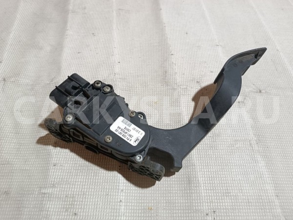 Педаль газа Ford Fiesta 