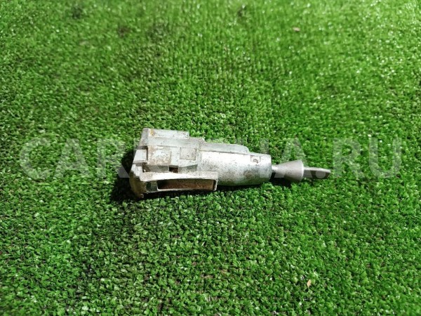 Личинка замка двери Volkswagen Tiguan 