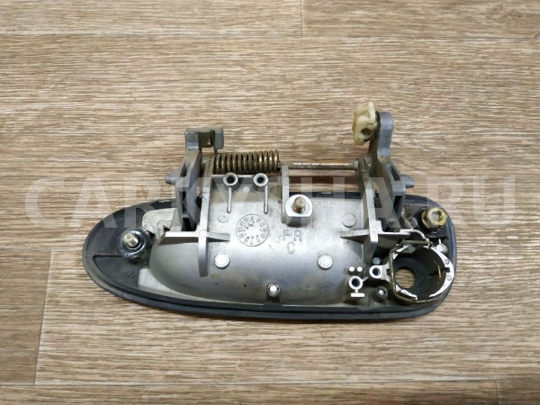 Ручка двери передней наружная правая Mazda Capella 