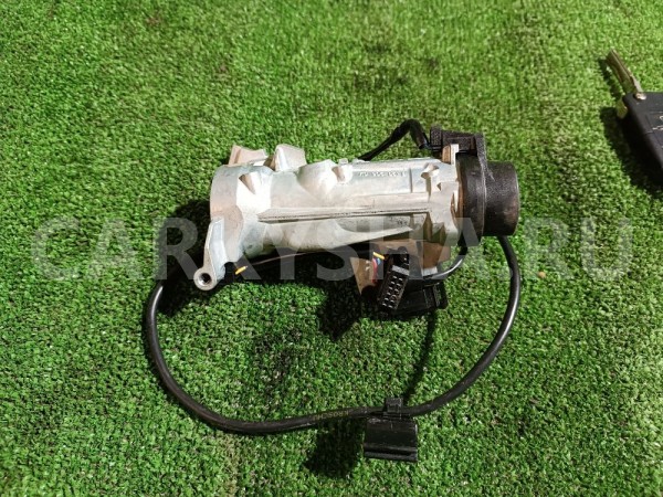 Замок зажигания Volkswagen Tiguan оригинальный номер 1K0905851B