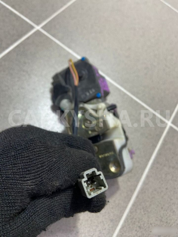 Замок двери задний правый Honda Civic Ferio Honda Civic Ferio 