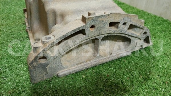 Поддон двигателя Mazda CX-7 2009 Mazda CX-7 оригинальный номер L3K910401