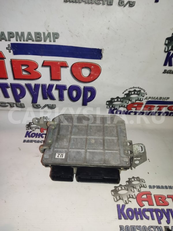 Блок управления двигателем Toyota Prius 