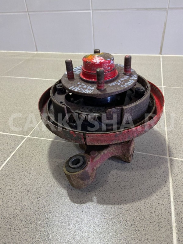 Кулак задний левый (ступица) Nissan Sunny N14 Nissan Sunny 