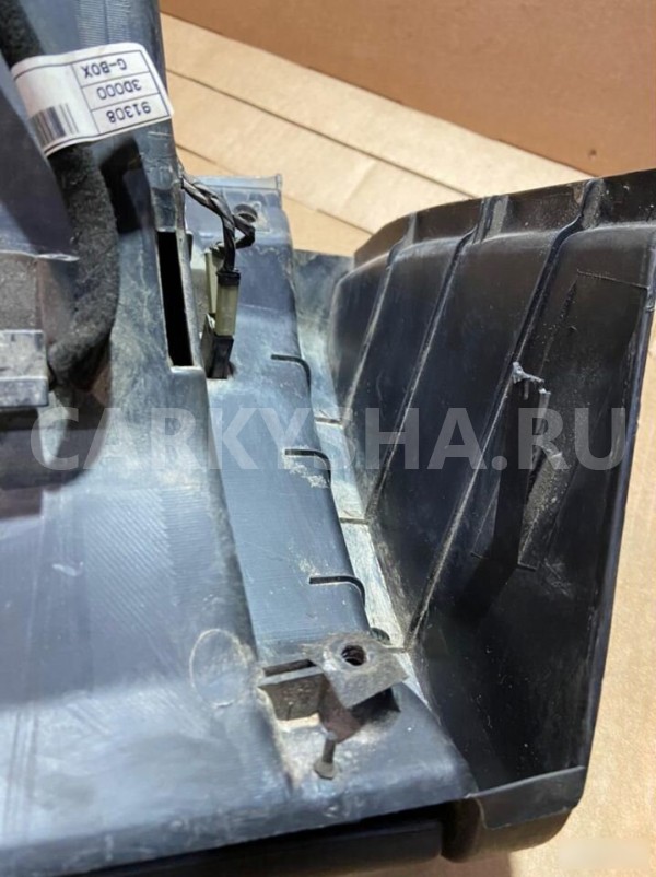 Бардачок Hyundai Sonata IV (EF) Hyundai Sonata оригинальный номер 8476138000