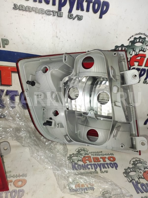 фонарь Skoda Rapid 