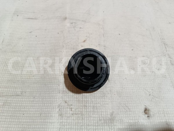 Крышка маслозаливной горловины Land Rover Freelander 