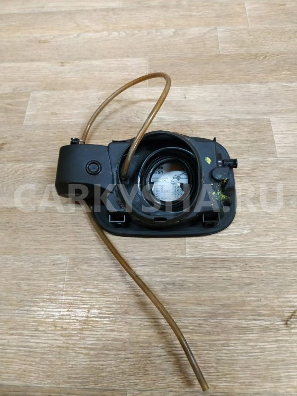 Лючок бензобака Audi 200 