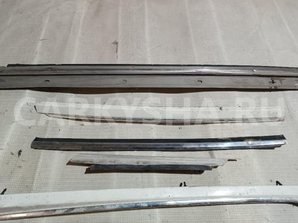 Накладка (кузов наружные) Volvo 740 