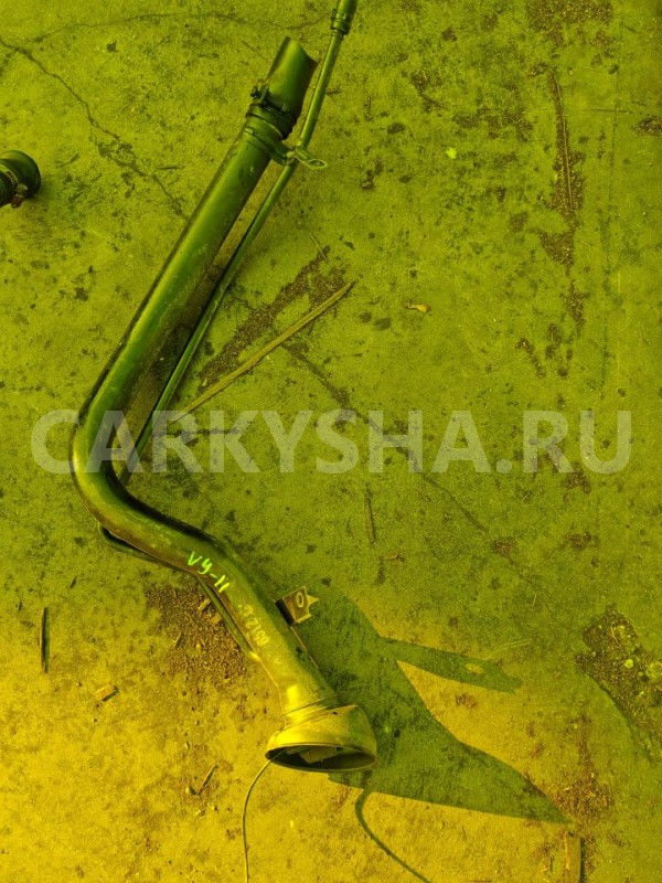 Горловина топливного бака Nissan AD 