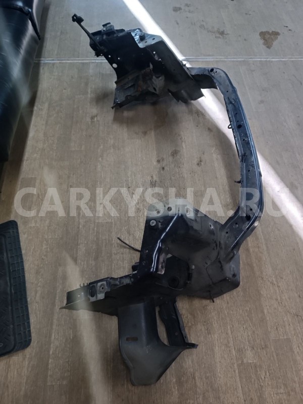 Панель передняя Ssang Yong Rexton 