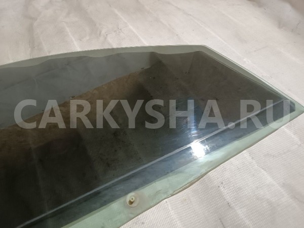 Стекло двери передней правой Ford Fiesta 