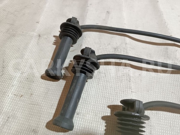 Провода высокого напряж. к-кт Ford Fiesta оригинальный номер 1071988