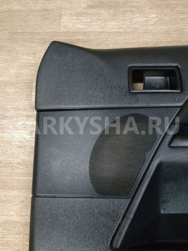 Обшивка двери передней правой Ford Mondeo 