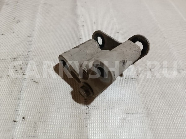 Кронштейн КПП Mazda 6 