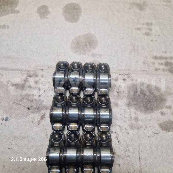 Рокер клапана Toyota vitz 2sz fe Toyota Vitz 