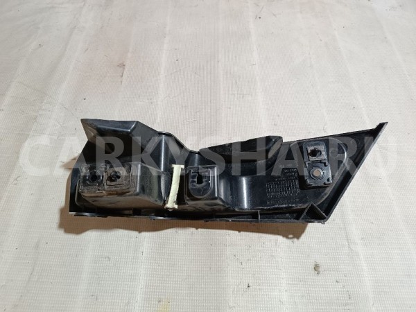 Кронштейн заднего бампера правый Ford Mondeo 