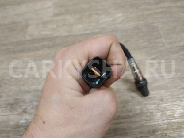 Датчик кислорода верхний Hyundai Getz оригинальный номер 3921002900