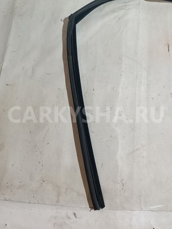 Уплотнитель проема стекла двери передней левой Jaguar XF 