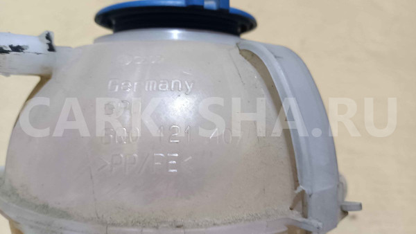 Бачок расширительный Skoda Fabia II (2007—2010) Skoda Fabia оригинальный номер 6q0121407