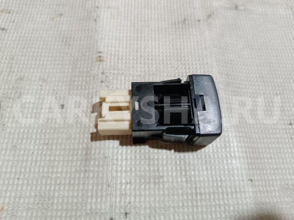 Кнопка многофункциональная Mazda 6 оригинальный номер GN5A666H0B