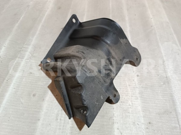 Пыльник двигателя боковой правый Land Rover Range Rover 