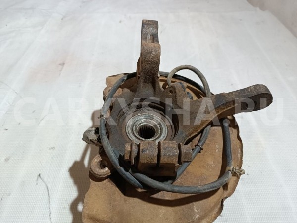 Кулак поворотный передний правый Mitsubishi Lancer 