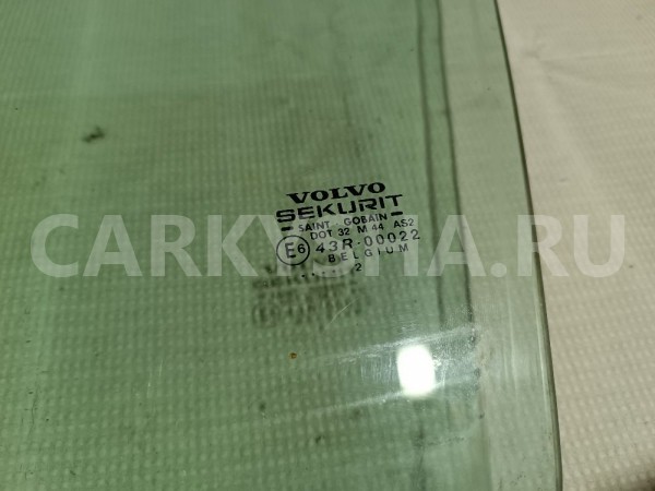 Стекло двери передней левой Volvo S40 