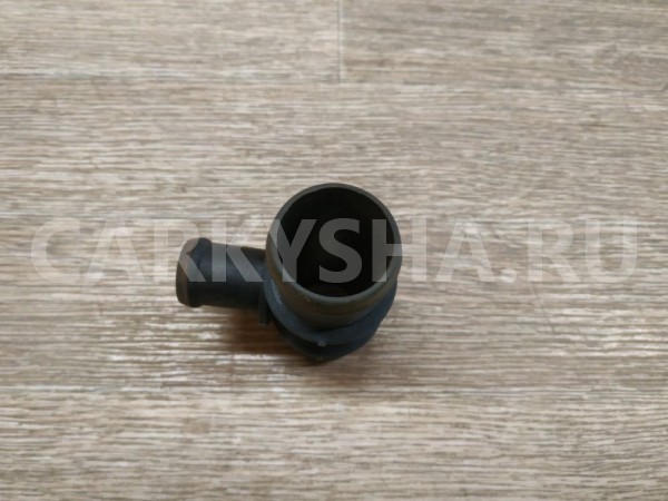 Тройник системы охлаждения Volkswagen Tiguan 